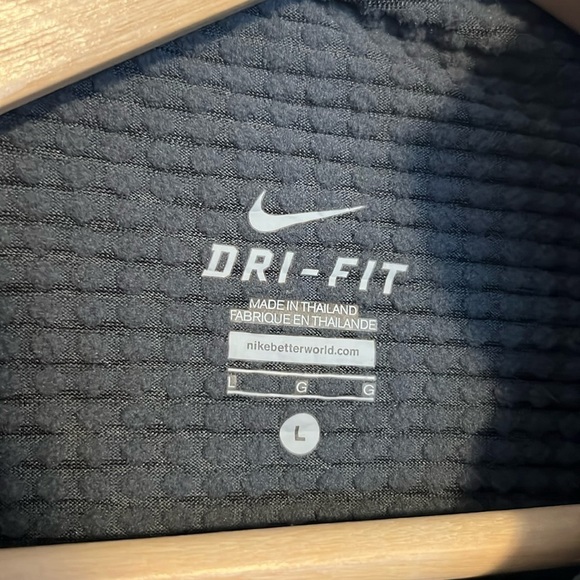 Nike Women’s Element Sphere Half Zip Pullover - Large - Picture 7 of 10